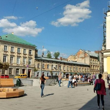 Smart Apartment On Filatova Lviv Eksteriør bilde